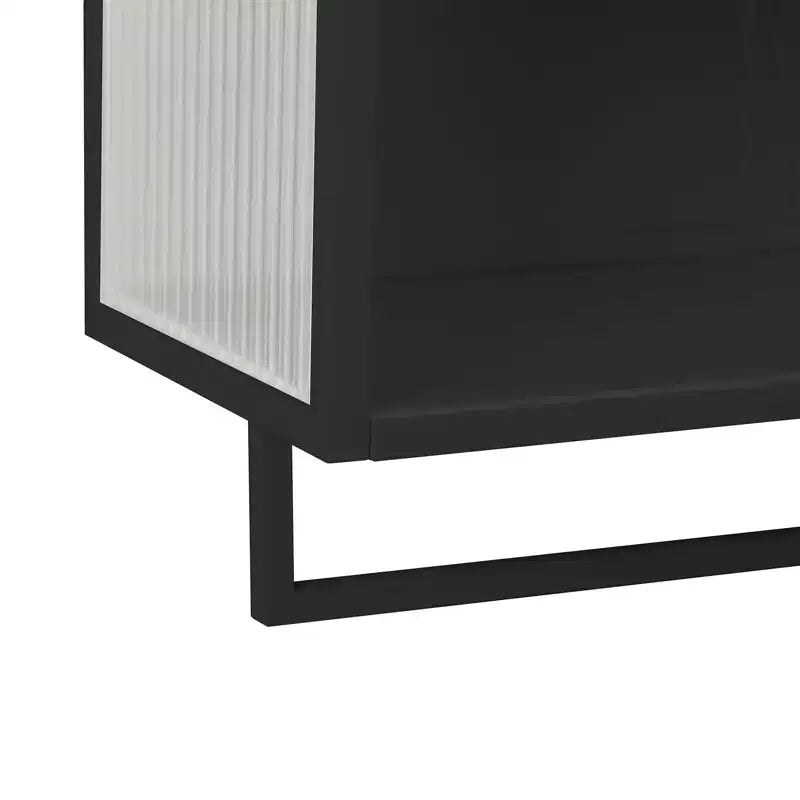 Meuble mural moderne noir avec portes en verre, étagère ouverte, porte-serviettes et rangement à 2 niveaux pour salon, salle à manger ou salle de bain