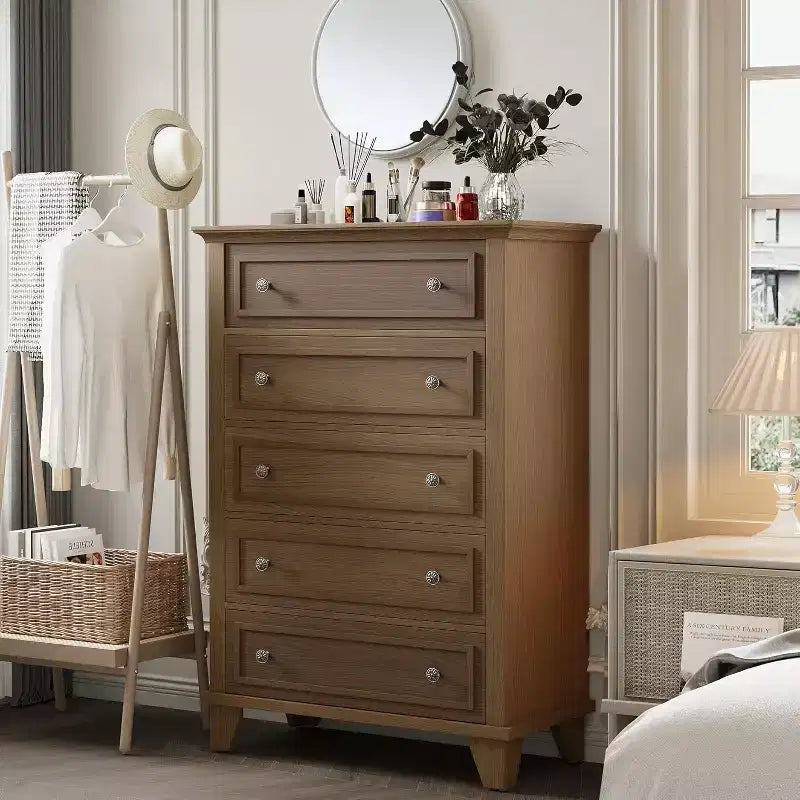 5-Drawer Dresser, Brown, Vintage Style, Solid Construction, for Traditional Home & Farmhouse