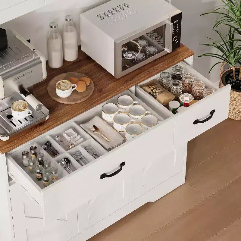 Meuble de rangement de cuisine blanc 71 avec station de recharge, tiroir et étagères réglables, style rustique pour salle à manger ou salon