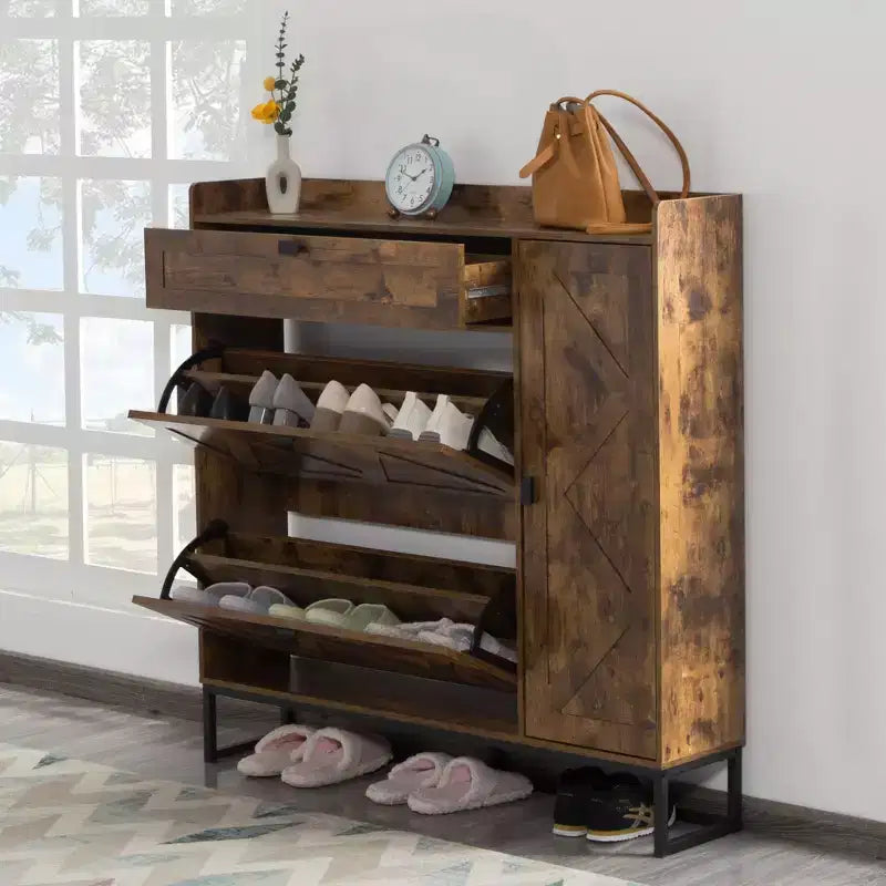 Meuble de rangement pour chaussures 4 portes marron rustique : Organiseur d'entrée de style ferme avec tiroirs basculants