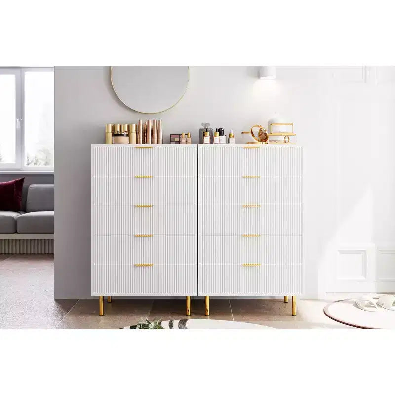 Commode blanche à 5 tiroirs pour chambre à coucher, meuble de rangement moderne avec poignées dorées, grands tiroirs, armoire de rangement pour salon, couloir, bureau